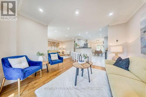 5522 Holbrook Road, Mississauga, ON - Indoor Photo Showing Living Room With Fireplace