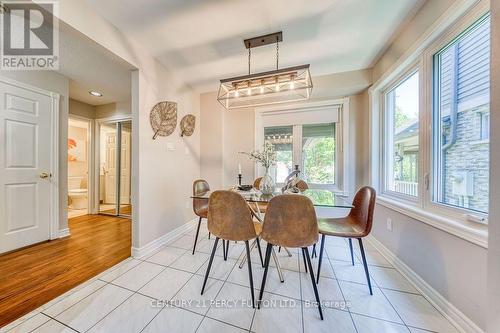 5522 Holbrook Road, Mississauga, ON - Indoor Photo Showing Dining Room