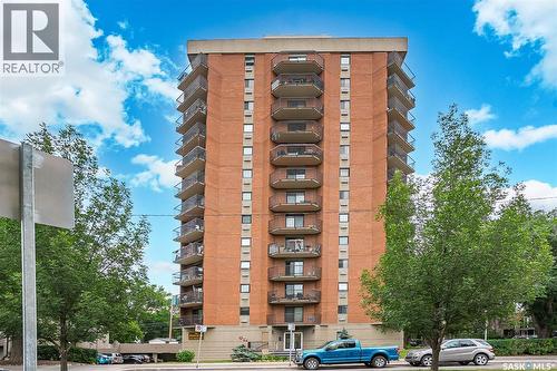 702 717 Victoria AVENUE S  Saskatoon, SK S7N 2T5