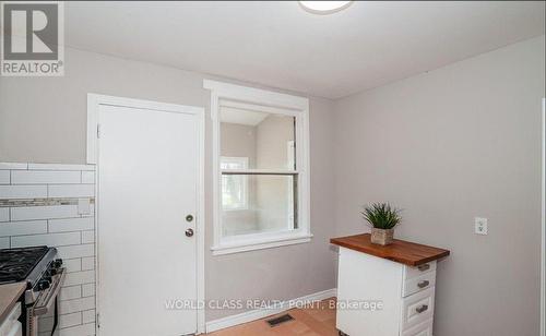 1 Mcintosh Street, Toronto, ON - Indoor Photo Showing Other Room
