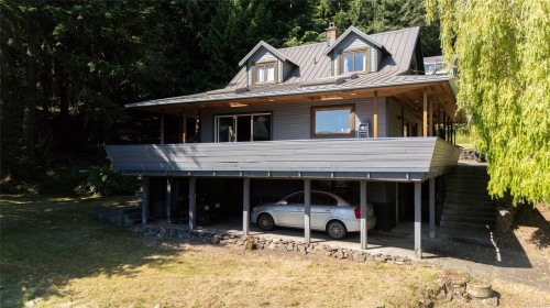 1038 Redcap St, Duncan, BC 