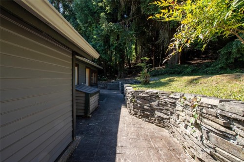 1038 Redcap St, Duncan, BC 