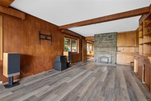 1038 Redcap St, Duncan, BC 