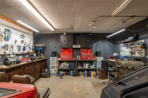 1038 Redcap St, Duncan, BC 