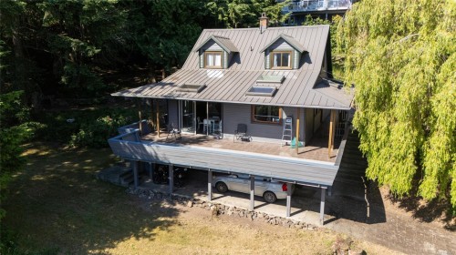 1038 Redcap St, Duncan, BC 