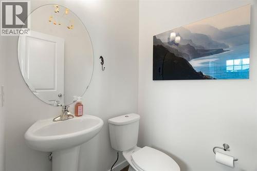 12 Fireside Burrow, Cochrane, AB - Indoor Photo Showing Bathroom