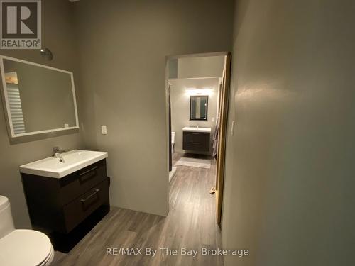 33 St. Laurent Boulevard, Tiny, ON - Indoor Photo Showing Bathroom