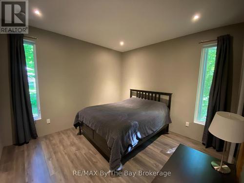 33 St. Laurent Boulevard, Tiny, ON - Indoor Photo Showing Bedroom