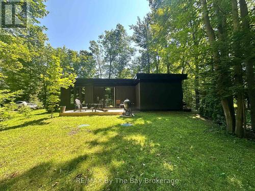 33 St. Laurent Boulevard, Tiny, ON - Outdoor