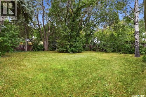 129 Cameron Crescent, Regina, SK - Outdoor