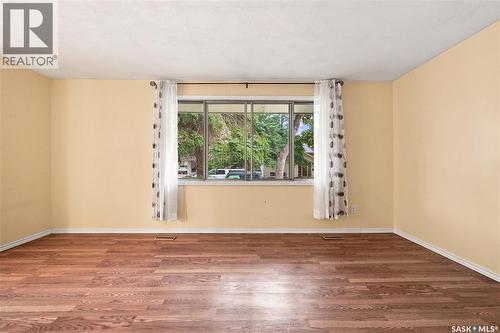 129 Cameron Crescent, Regina, SK - Indoor Photo Showing Other Room
