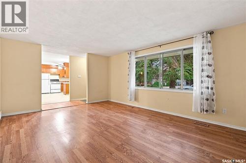 129 Cameron Crescent, Regina, SK - Indoor Photo Showing Other Room