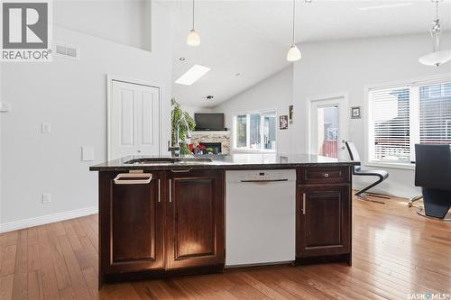 5122 Canuck Crescent, Regina, SK - Indoor Photo Showing Kitchen
