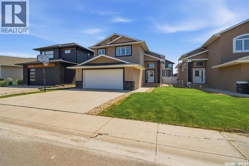 5122 Canuck Crescent, Regina, SK - Outdoor With Facade