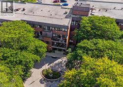 36 HAYHURST Road Unit# 301 Brantford, ON N3R 6Y9