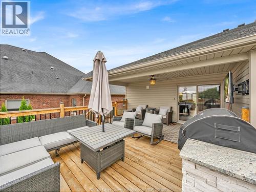 1385 Pascal Avenue, Lakeshore, ON - Outdoor With Deck Patio Veranda With Exterior