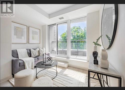 318 - 90 Glen Everest Road, Toronto, ON - Indoor Photo Showing Living Room