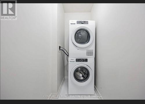 318 - 90 Glen Everest Road, Toronto, ON - Indoor Photo Showing Laundry Room