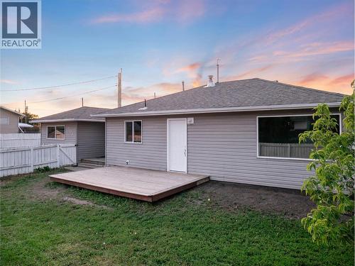 9721 2 Street  Dawson Creek, BC V1G 3K8
