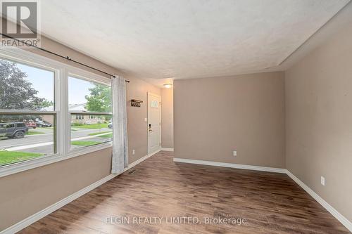 27 Vanier Place, St. Thomas, ON - Indoor Photo Showing Other Room