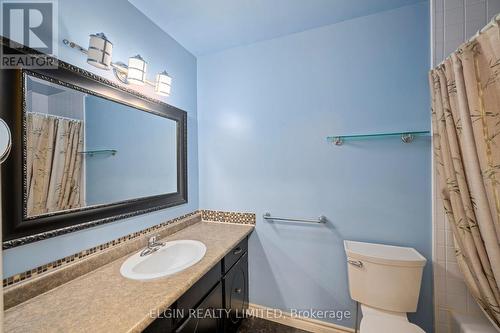 27 Vanier Place, St. Thomas, ON - Indoor Photo Showing Bathroom