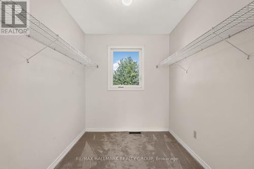 38 Bateman Drive, Ottawa, ON - Indoor With Storage