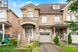 25 YATELY STREET Brampton, ON L7A 4R9