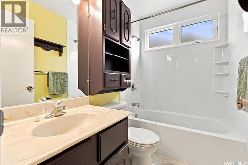 1813 Richardson Road, Saskatoon, SK - Indoor Photo Showing Bathroom