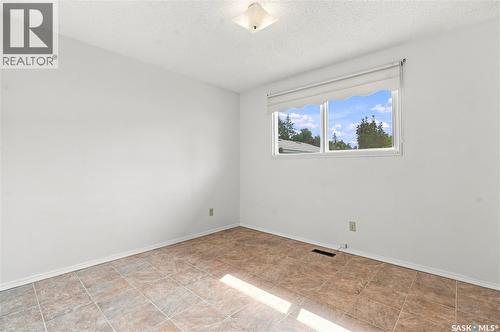 1813 Richardson Road, Saskatoon, SK - Indoor Photo Showing Other Room