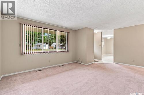 1813 Richardson Road, Saskatoon, SK - Indoor Photo Showing Other Room