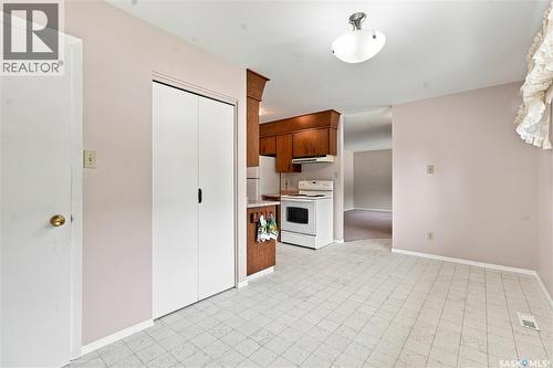 1813 Richardson Road, Saskatoon, SK - Indoor Photo Showing Kitchen