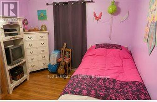14 Glanworth Avenue, St. Thomas, ON - Indoor Photo Showing Bedroom