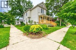 215 TALFOURD STREET Sarnia, ON N7T 1N9