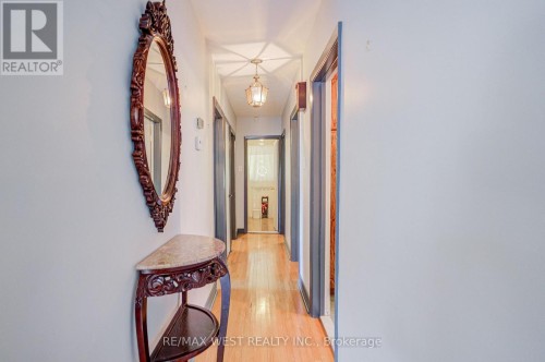 65 Ridge Point Crescent, Toronto, ON 