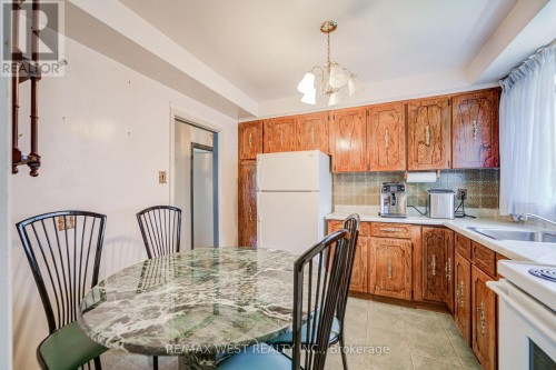 65 Ridge Point Crescent, Toronto, ON 