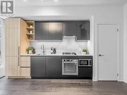 318 - 55 MERCER STREET Toronto, ON M5V 0W4
