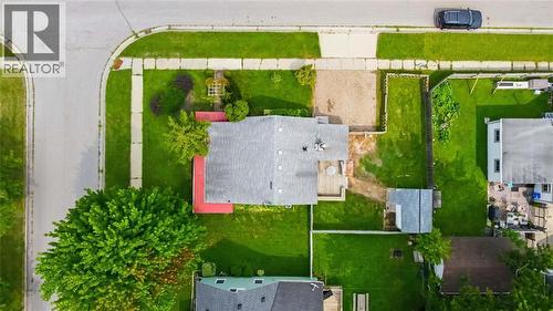 641 Maple Avenue, Sarnia, ON - Outdoor