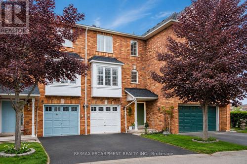 2 - 80 ACORN PLACE  Mississauga, ON L4Z 4C9