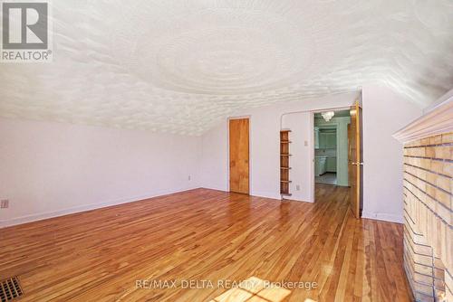 352 Lacasse Avenue, Ottawa, ON - Indoor Photo Showing Other Room