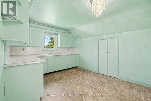352 Lacasse Avenue, Ottawa, ON - Indoor