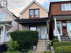 48 CORBY AVENUE  Toronto, ON M6E 1V3