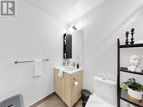 2807 - 55 Mercer Street, Toronto, ON - Indoor Photo Showing Bathroom