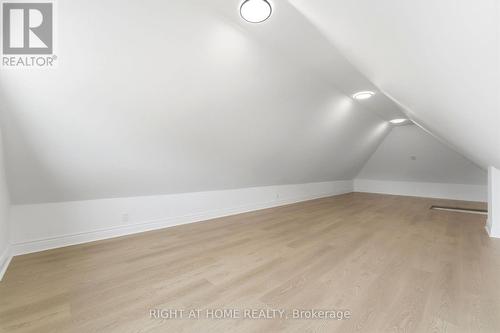 522 Cannon Street E, Hamilton, ON - Indoor Photo Showing Other Room