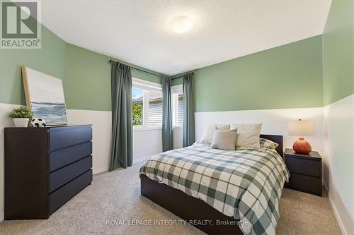 116 Springcreek Crescent, Ottawa, ON - Indoor Photo Showing Bedroom