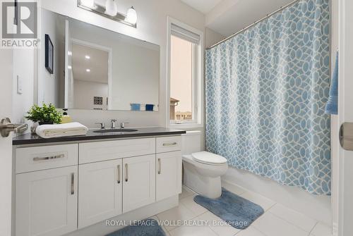 6 Milt Schmidt Street, Kitchener, ON - Indoor Photo Showing Bathroom