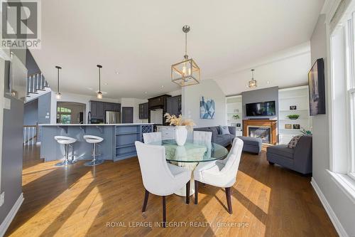 562 Pennycross Lane, Ottawa, ON - Indoor Photo Showing Dining Room