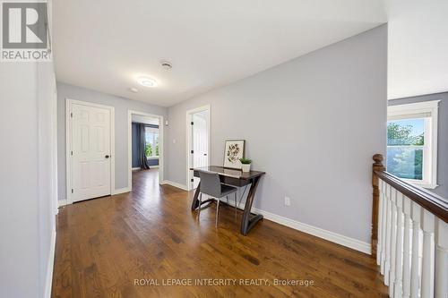 562 Pennycross Lane, Ottawa, ON - Indoor Photo Showing Other Room