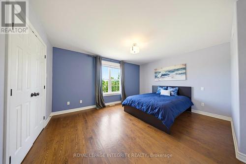 562 Pennycross Lane, Ottawa, ON - Indoor Photo Showing Bedroom
