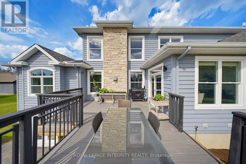 562 Pennycross Lane, Ottawa, ON - Outdoor