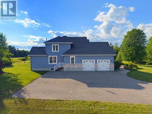 562 Pennycross Lane, Ottawa, ON - Outdoor